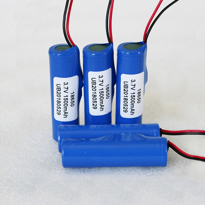 3.7V 1500mAh 锂电池