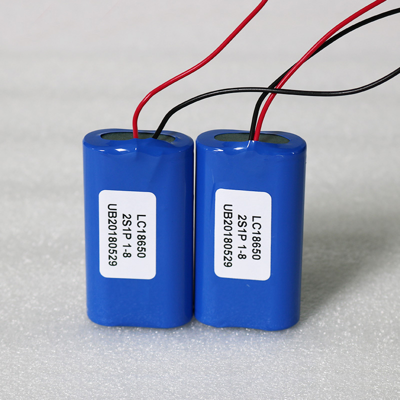 7.4V 2000mAh 锂电池
