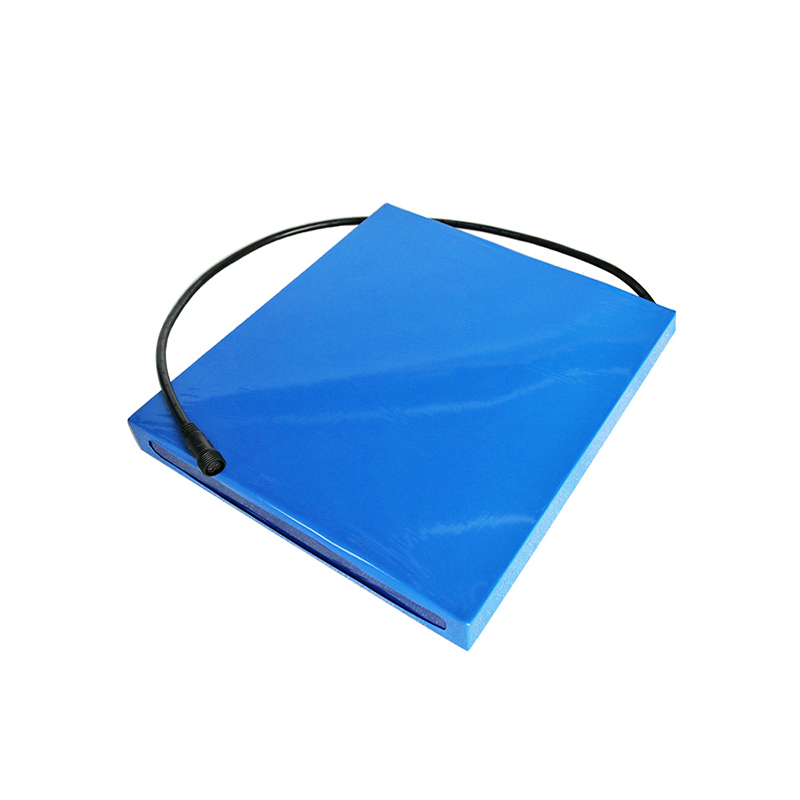 12.8V 50Ah 太阳能一体锂电池